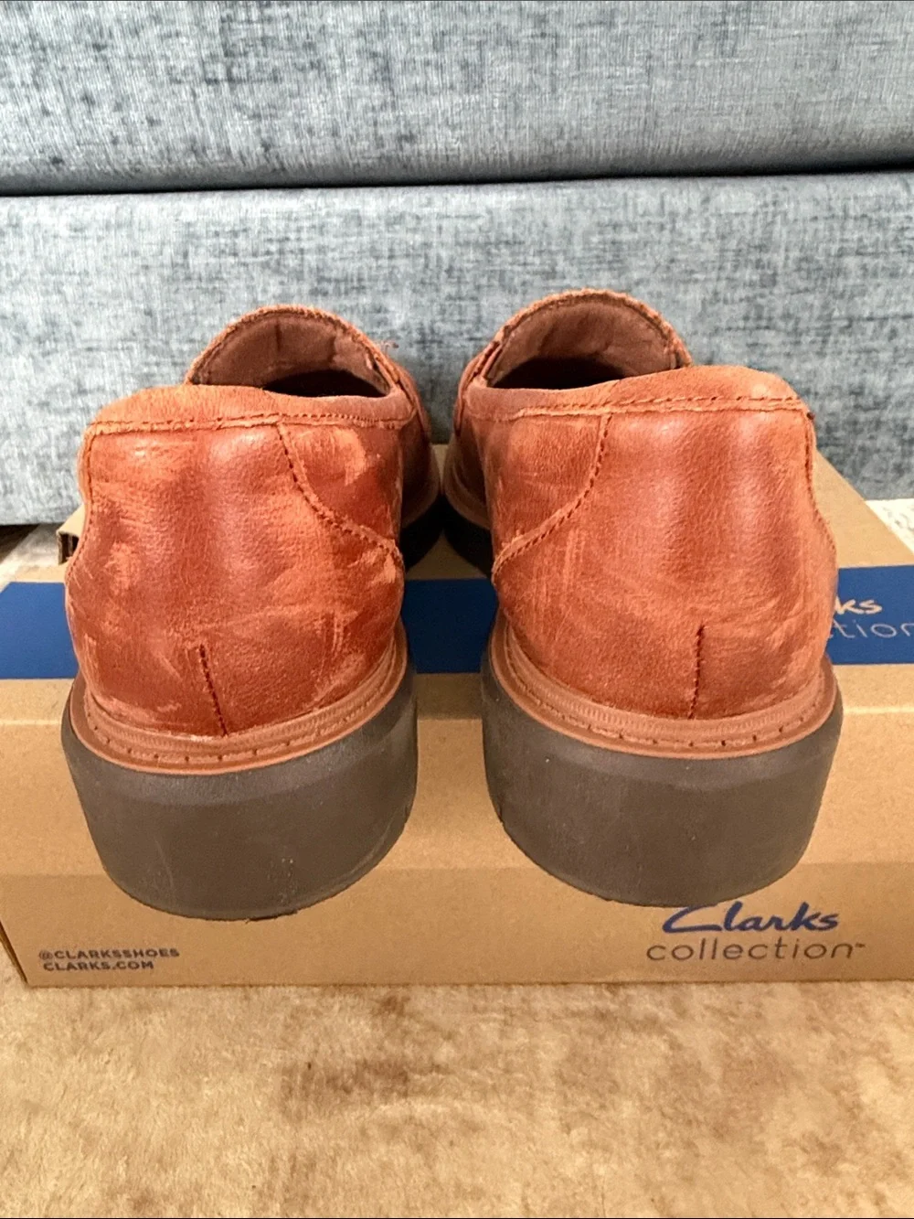 Clarks refined style tone